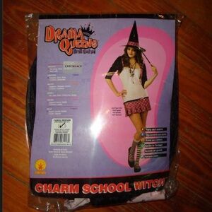 school girl or witch new costume 2-4 women's/ jrs Halloween Ideas 🎃👻💀